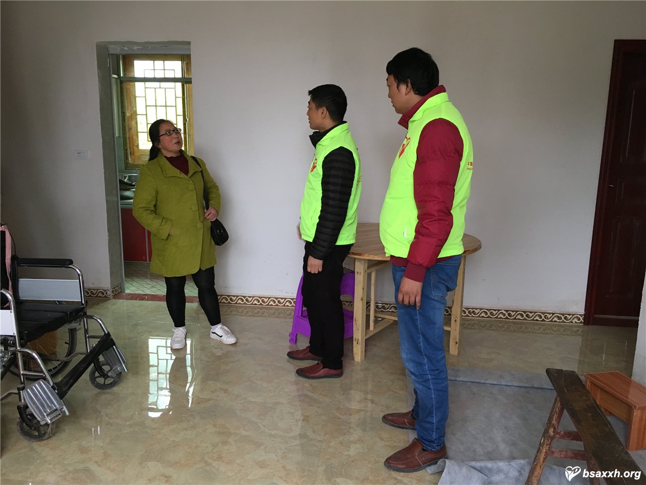 ������¡���ɽ�еĵȴ���Բ��֮��